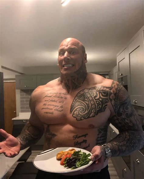 martyn ford size|Martyn Ford: Bio, Height, Weight, Age, Measurements